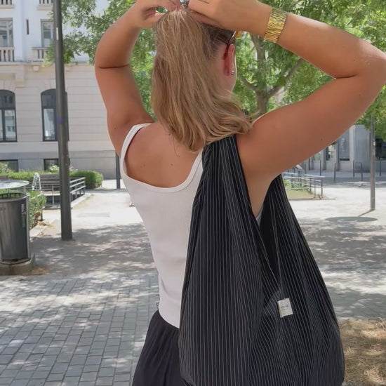 Sac Capricieuse porté au quotidien, sac écoresponsable fabriqué à Lyon